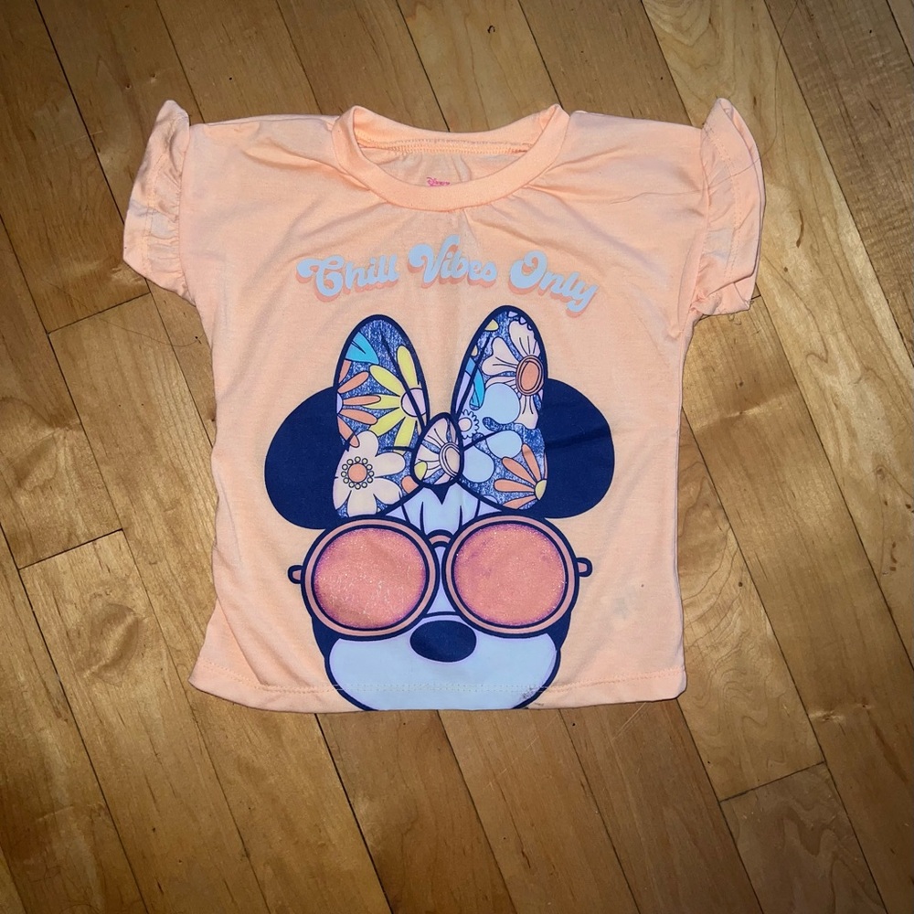 Disney Kids Peach Tee with Minnie Mouse Graphic & shorts set